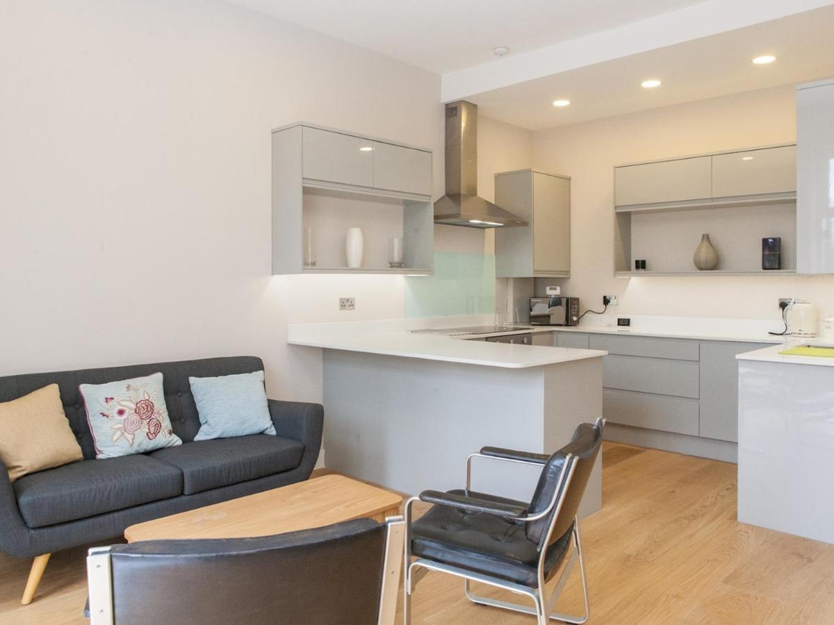 Pass The Keys - Spacious Flat With Private Sun Terrace In South East ลอนดอน ภายนอก รูปภาพ