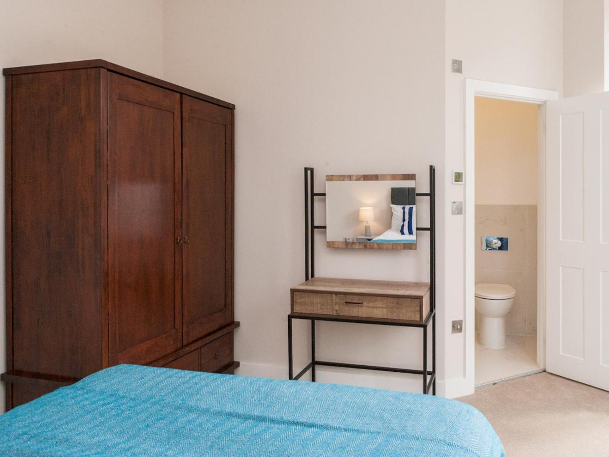 Pass The Keys - Spacious Flat With Private Sun Terrace In South East ลอนดอน ภายนอก รูปภาพ
