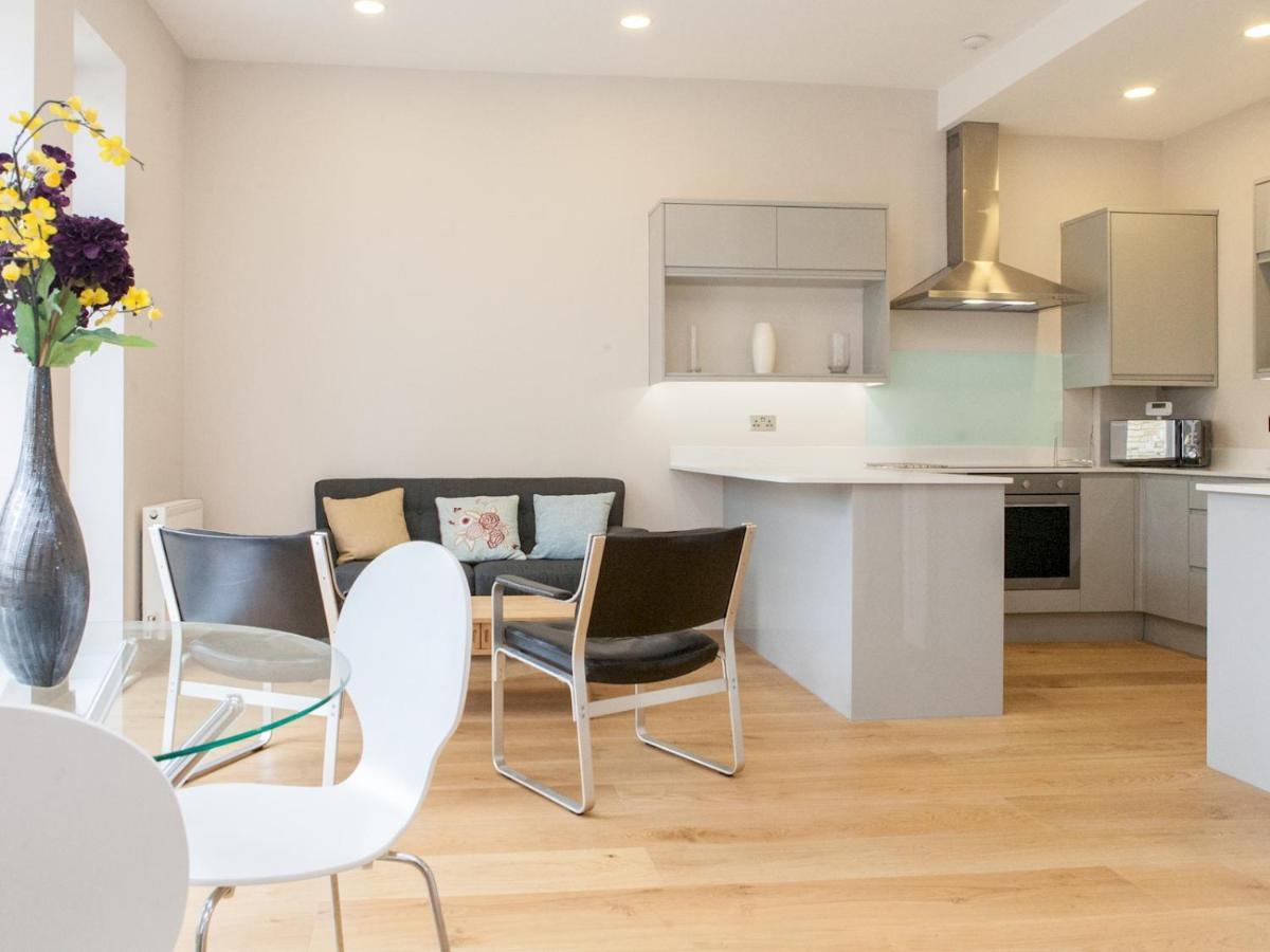 Pass The Keys - Spacious Flat With Private Sun Terrace In South East ลอนดอน ภายนอก รูปภาพ